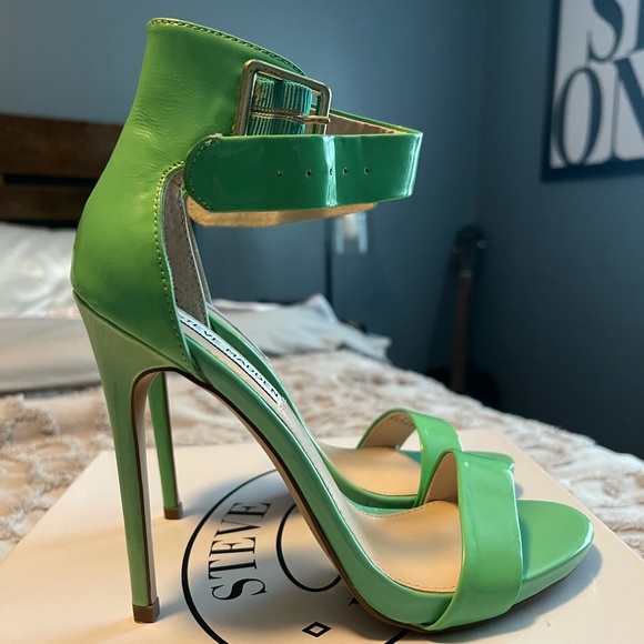 Marlene Mint Green Steve Madden Heels - Picture 5 of 5